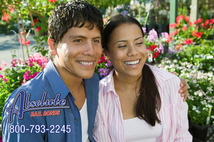 We provide 24 hour around the clock service – you shouldn’t have to wait even if it’s 1 AM in the morning. Salinas Absolute Bail Bonds