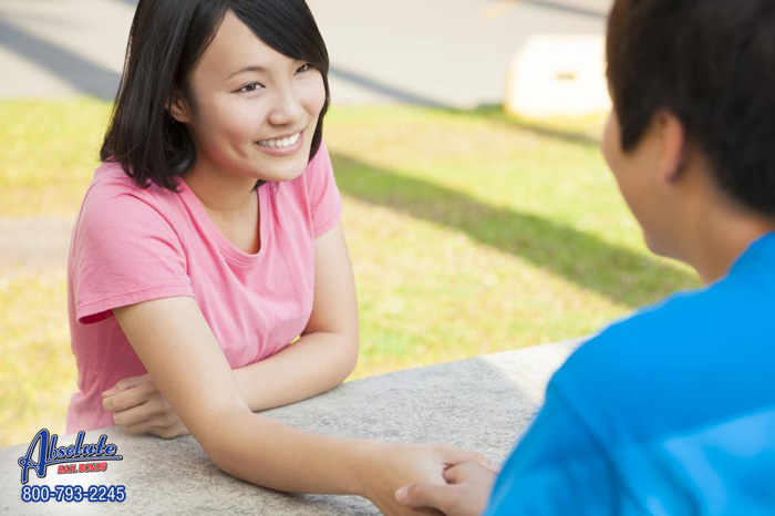 Get Help from the Bail Bonds Professionals At Absolute Bail Bonds in Reseda Absolute Bail Bonds in Reseda