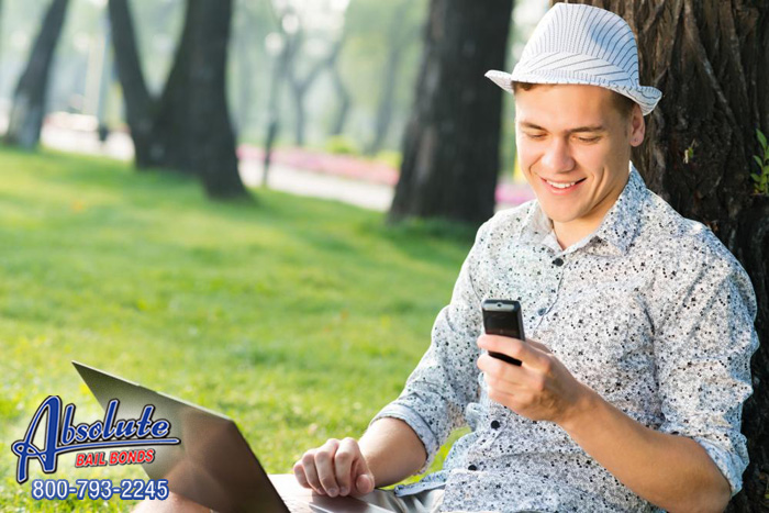 It Takes Teamwork to Bail Someone Out Of Jail Contact Palmdale Bail Bondss Palmdale Bail Bonds