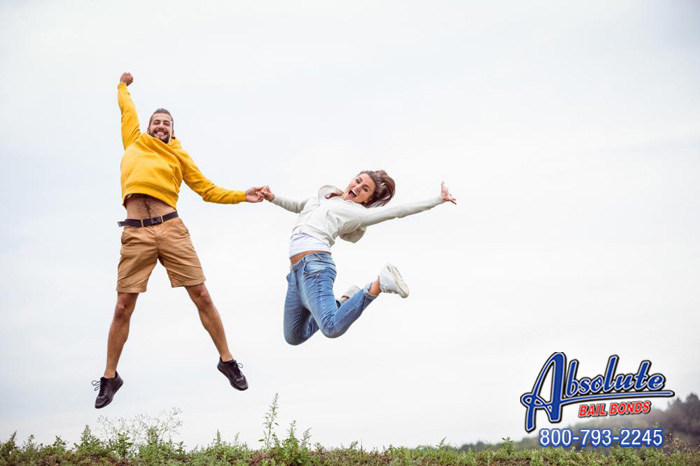 Why Choose San Bernardino Bail Bonds? San Bernardino Bail Bonds is the best bail bonds company when you are looking for a deal.