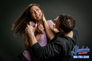 Physical &amp; Mental Signs of Abusive Relationships: Possessive, Stalker-like Qualities are Not Attractive