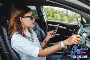 Using a Phone While Driving Is Illegal in California